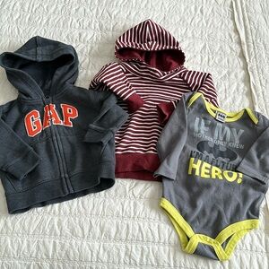 6-12m Batman, baby gap, GEEMA, handmade hoodie
